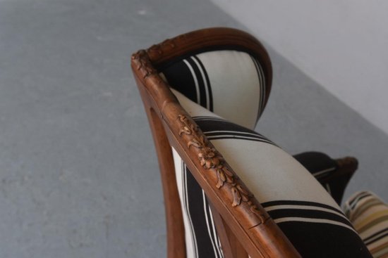 Pair Of Armchairs Bergère à Oreille Style Louis XV In Walnut
