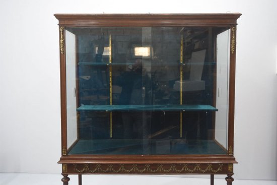 Vitrine d'Exposition époque 1900 De Style Louis XVI