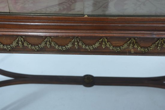 Vitrine d'Exposition époque 1900 Style Louis XVI
