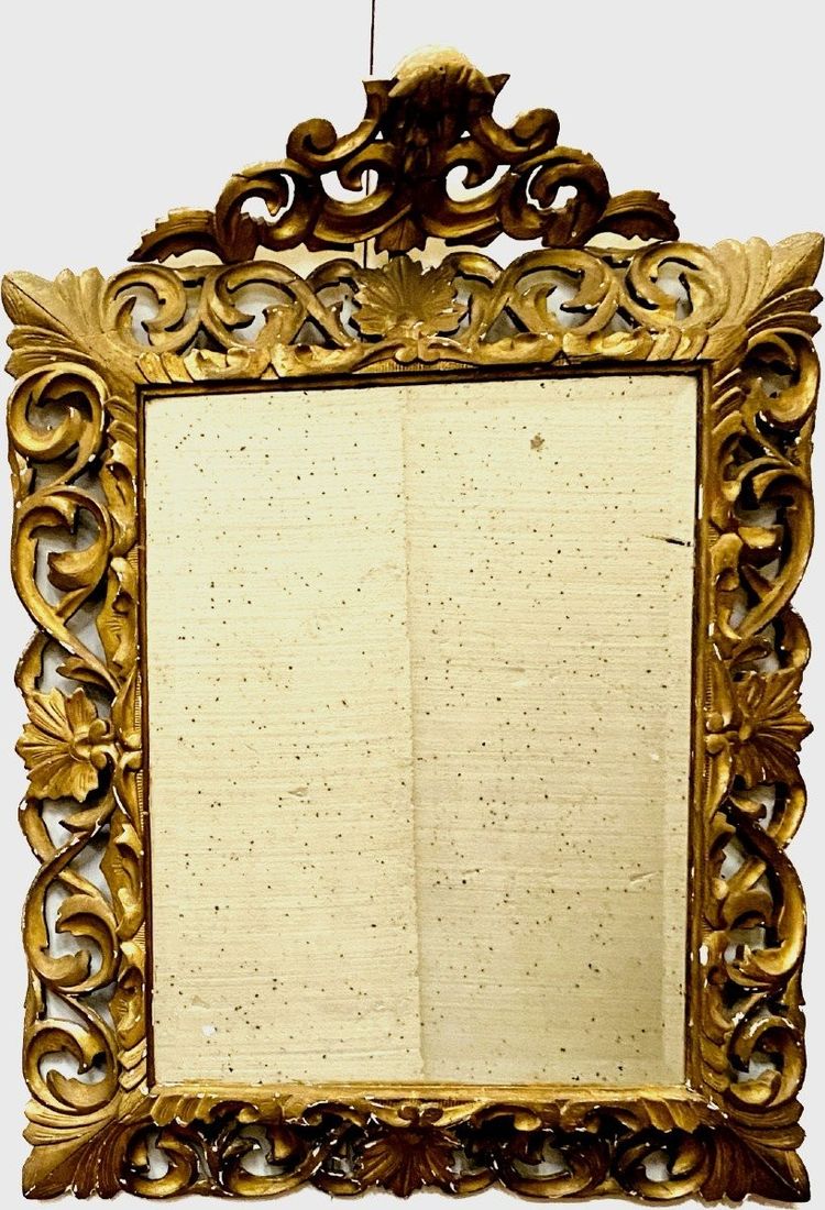 Miroir En Bois Doré A Sculpture Ajourée XIX Siècle