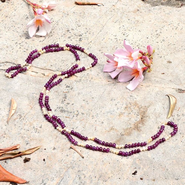 Collier perles de rubis « Amarante »