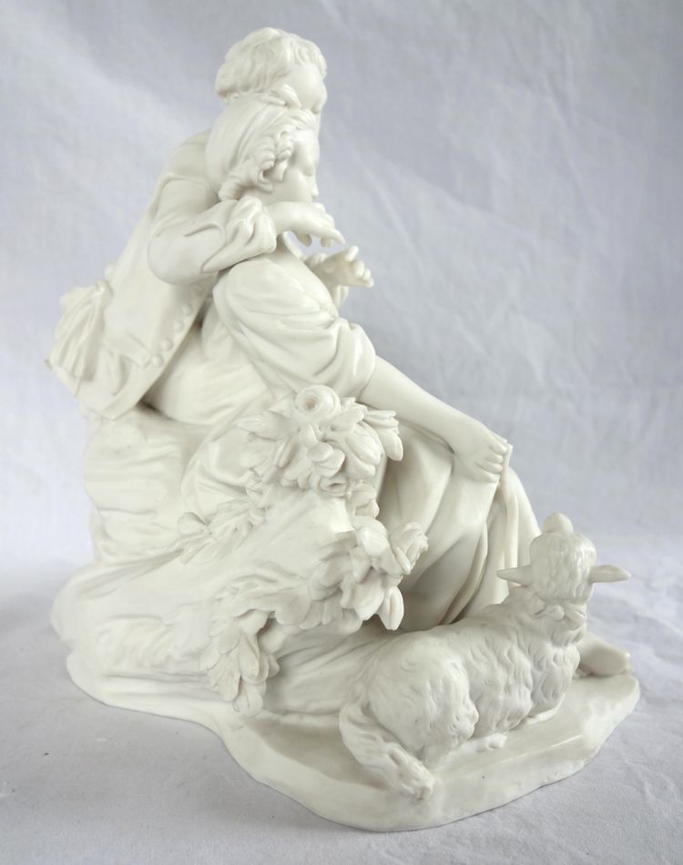 Sèvres : scène galante du XVIIIe siècle - la leçon de flûte, groupe en biscuit - signé