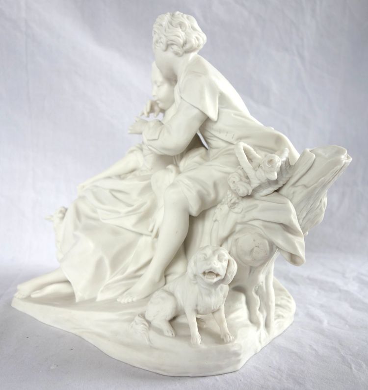 Sèvres : scène galante du XVIIIe siècle - la leçon de flûte, groupe en biscuit - signé