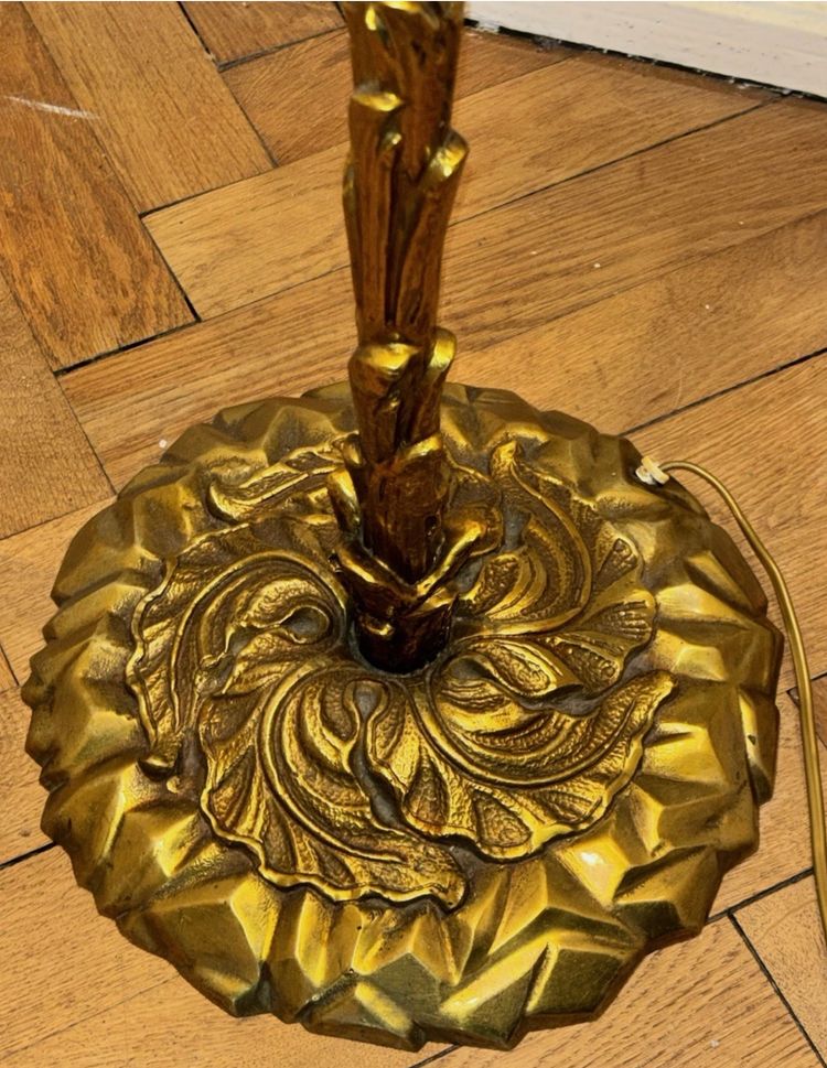 Maison BAGUES or CHARLES ( attributed to ) Large ormolu floor lamp