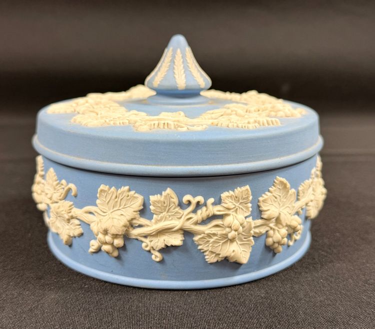 Splendida bomboniera di Wedgwood