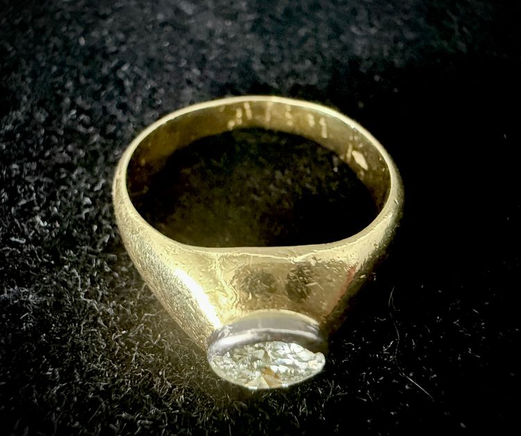 Herrenring Jonc mit einem Diamanten von 1,10 Karat