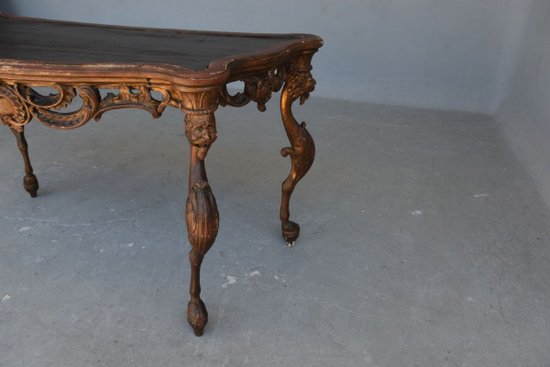 Small Italian Lady's Desk With Gargoyles In Gilded Wood 19th Century