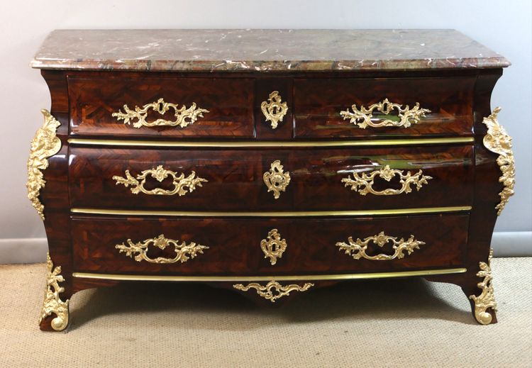 Commode tombeau Régence époque XVIIIème siècle