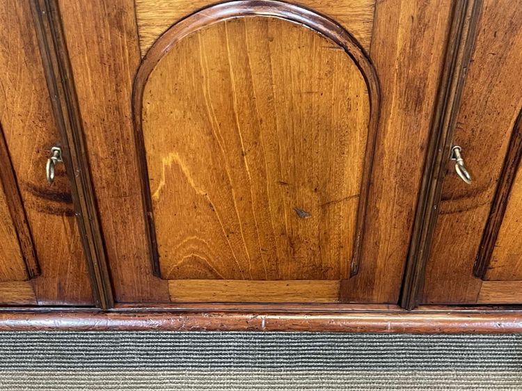 Viktorianisches Mahagoni-Sideboard aus dem 19. Jahrhundert