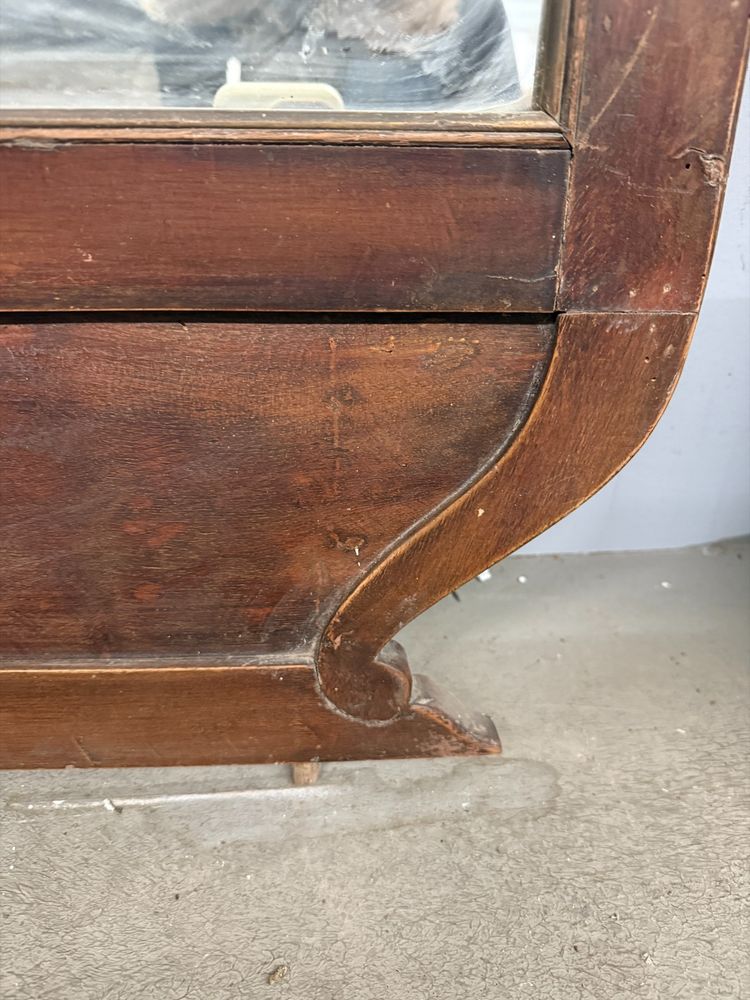 Console ancienne de style Empire en noyer, suspendue, XIXe siècle, 150 x 56 x 23 cm. Une pièce rare et ravissante.