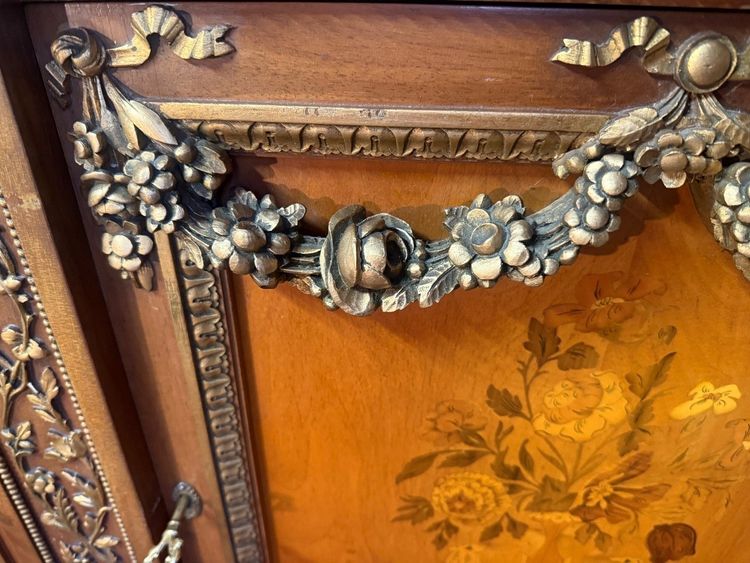 Sideboard im Stil Ludwigs XVI.