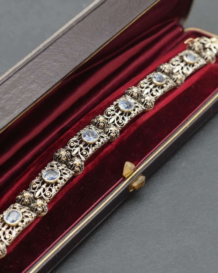 Bracelet saphirs de Ceylan et diamants en argent et or 18k