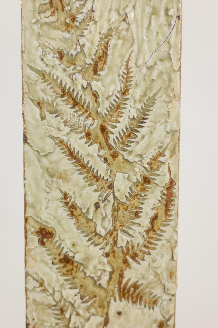 Brutalist-style stoneware vase with plant decoration. 1970s. LS6708B