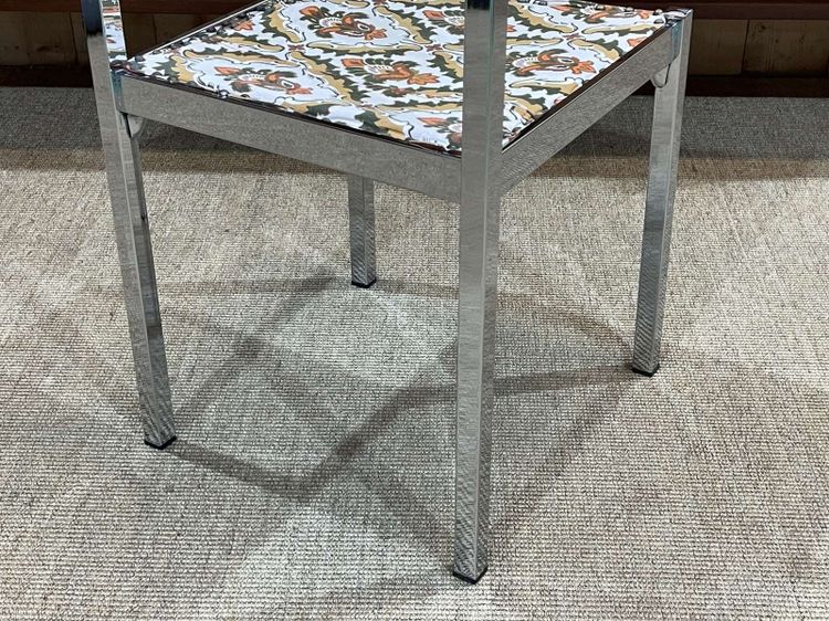 Paire de chaises chromées des années 70