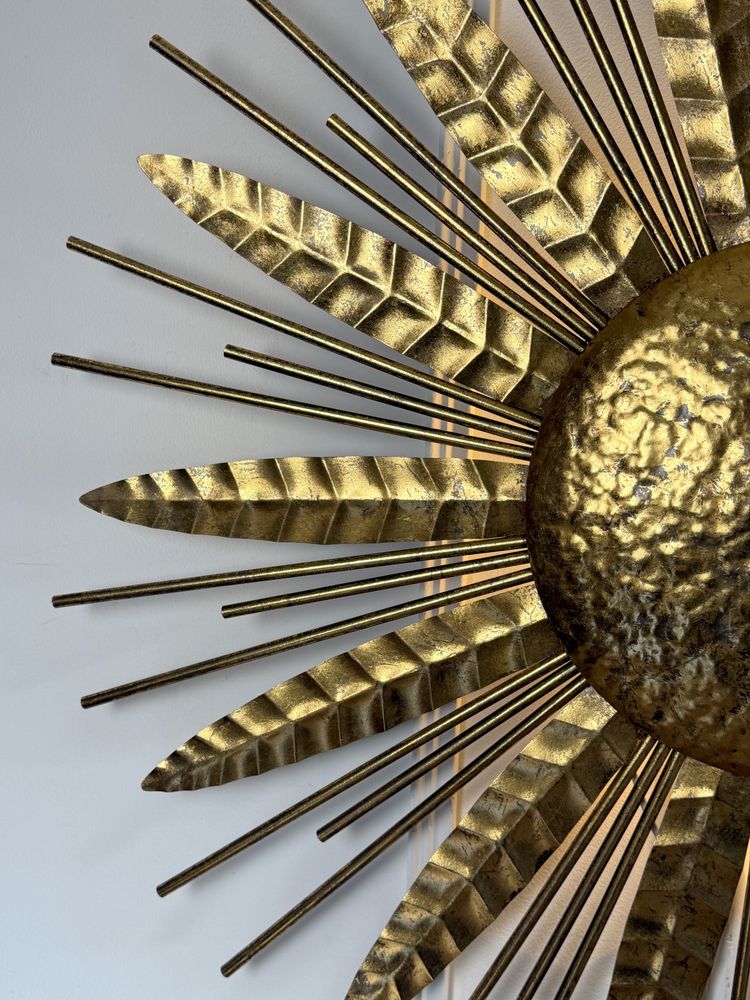 Large hammered gold metal sunburst wall light, 90 cm in diameter, from the 1970s