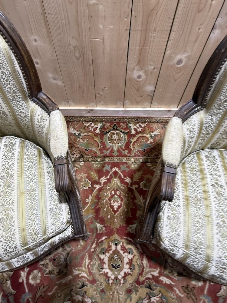 Paar Sessel - Schäferinnen im Louis XVI-Stil