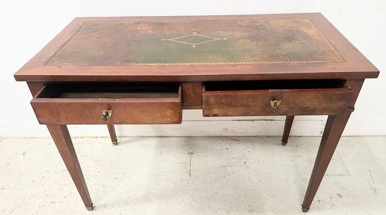 Louis XVI style desk in mahogany and veneer, 20th century