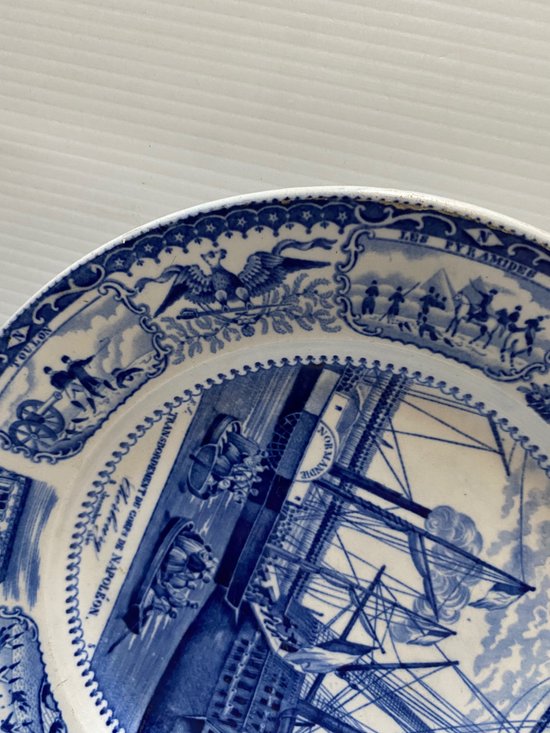 COMMEMORATIVE PLATE IN GIEN