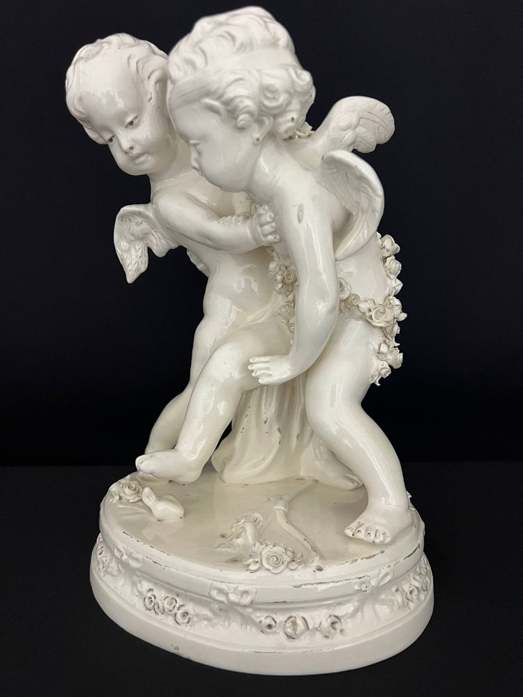 Gruppo in porcellana di Capodimonte – Due putti alati