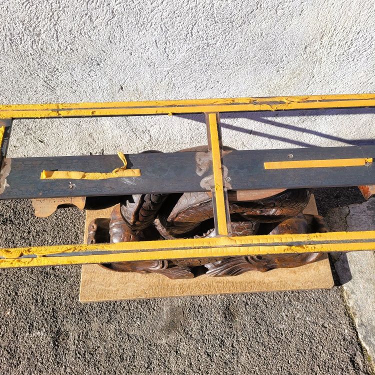 Couchtisch, 160 cm lang, Marmor und geschnitztes Holz, 18. Jahrhundert