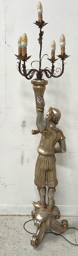 Stehlampe mit silberner nubischer Figur, 20. Jahrhundert