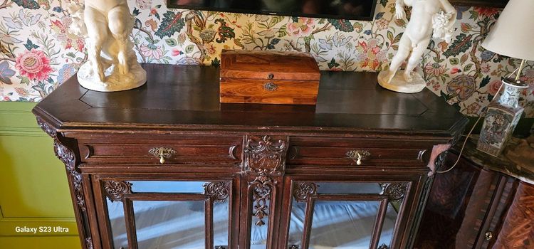Display case, Regency style silver cabinet at waist height, Liège work from the 18th century