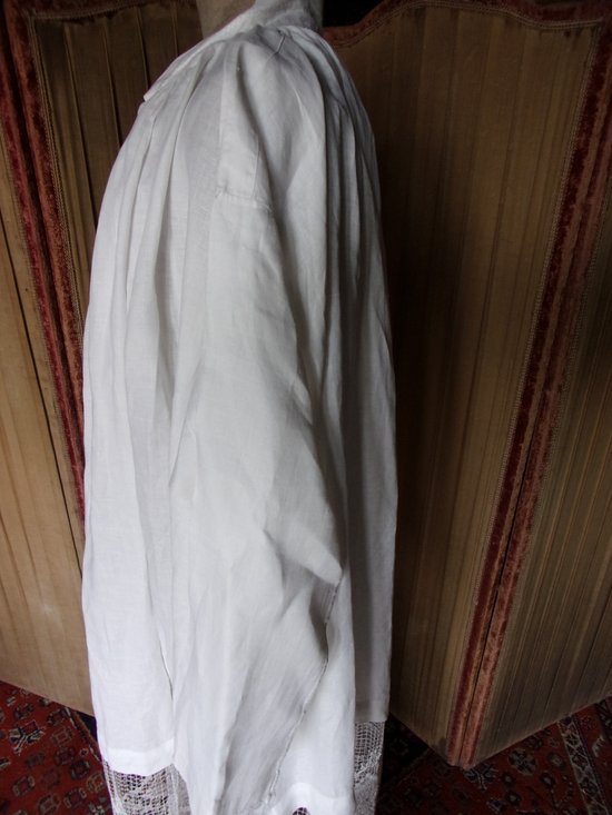 Priest's alb from the late 19th century