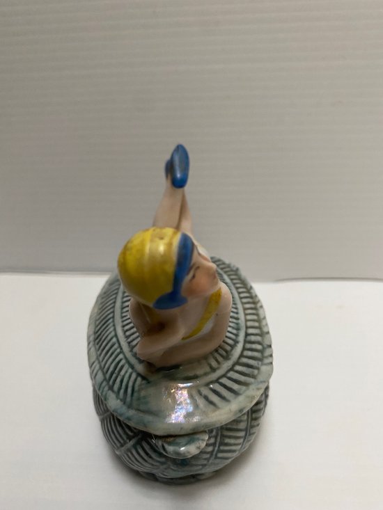 PETITE BOÎTE PORCELAINE 