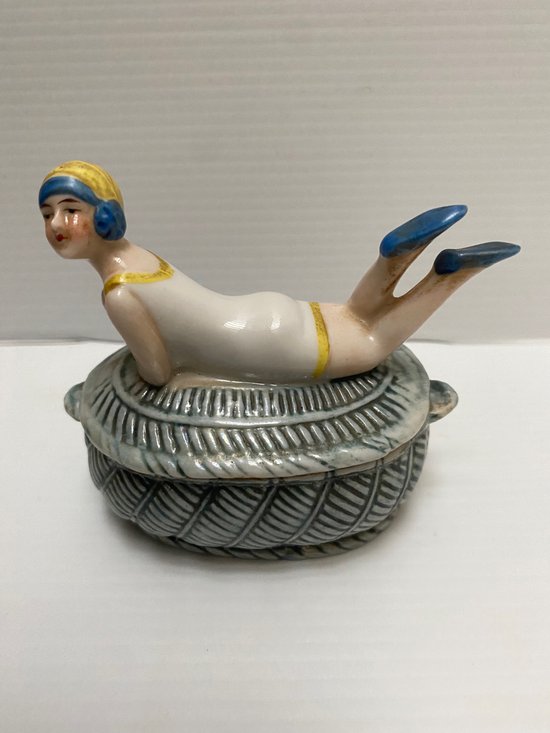 PETITE BOÎTE PORCELAINE 