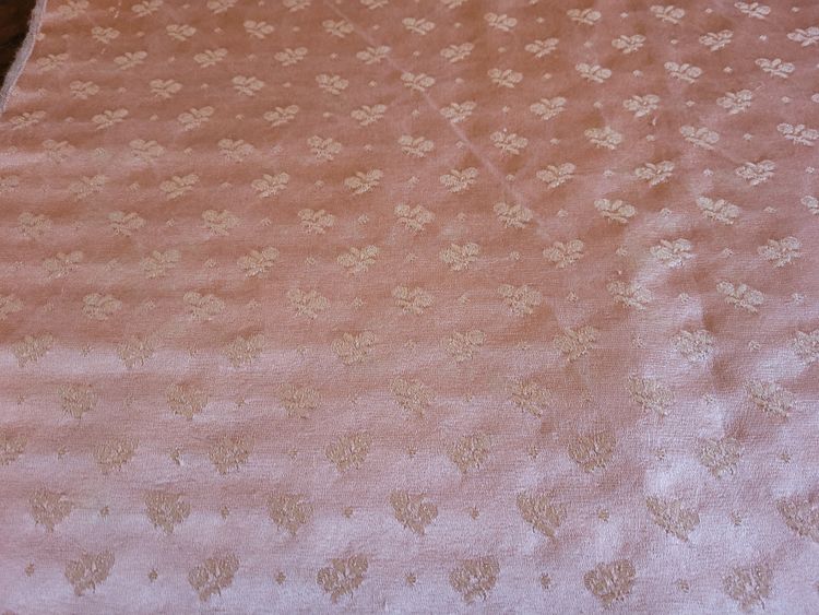 6 pink lampas presentation samples, late 19th century