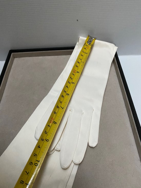 PAIRE DE GANTS 