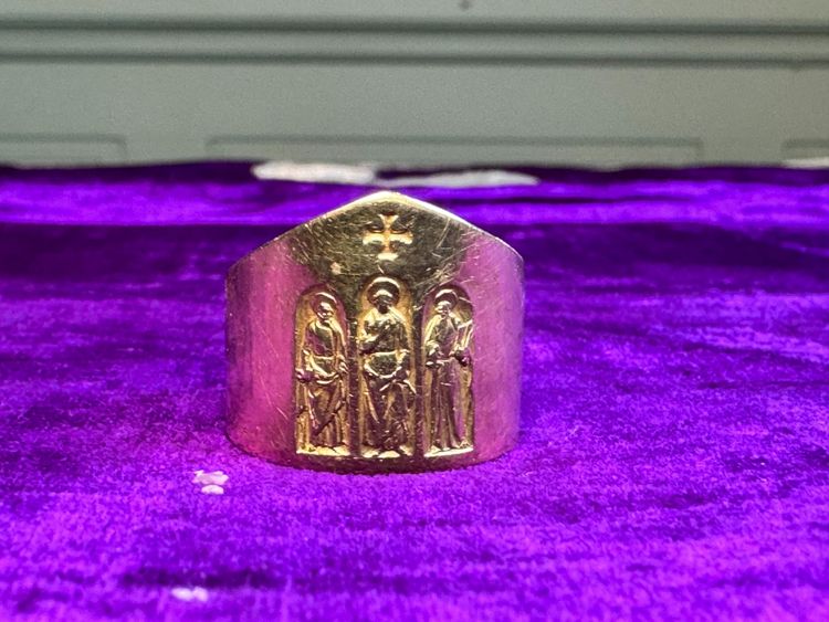 Episcopal ring, also known as the conciliar ring, in gold - 1965