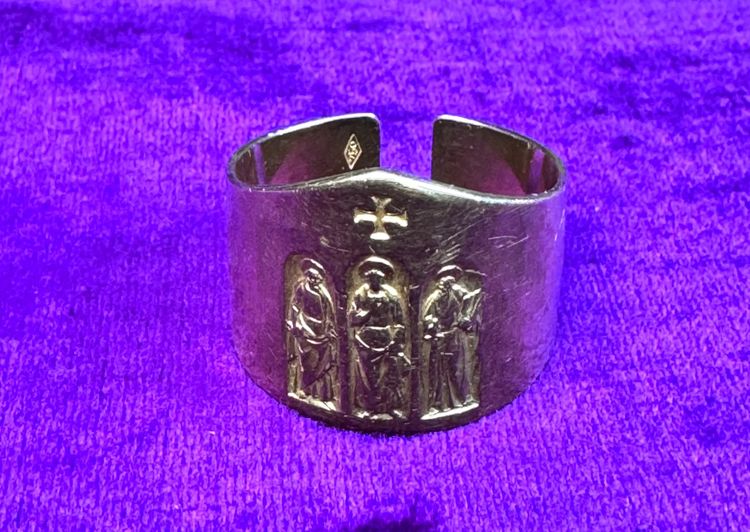 Episcopal ring, also known as the conciliar ring, in gold - 1965
