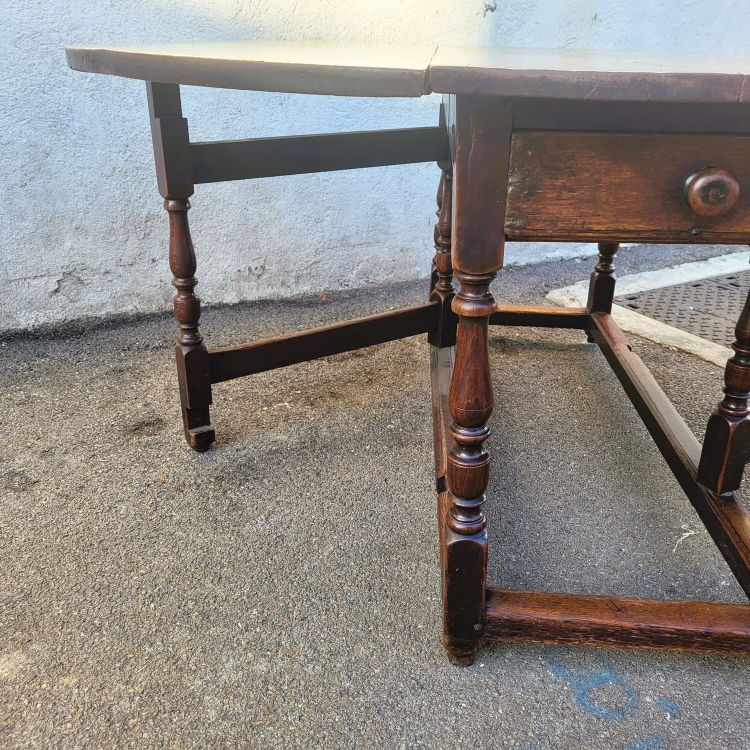 Klapptisch, 160 cm Durchmesser, Eiche, 17. Jahrhundert