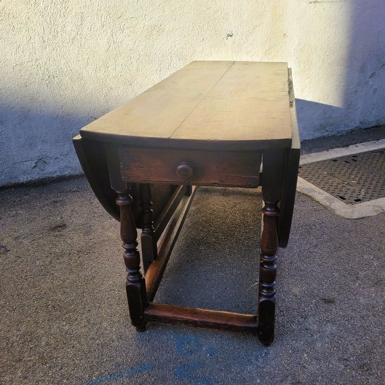 Klapptisch, 160 cm Durchmesser, Eiche, 17. Jahrhundert