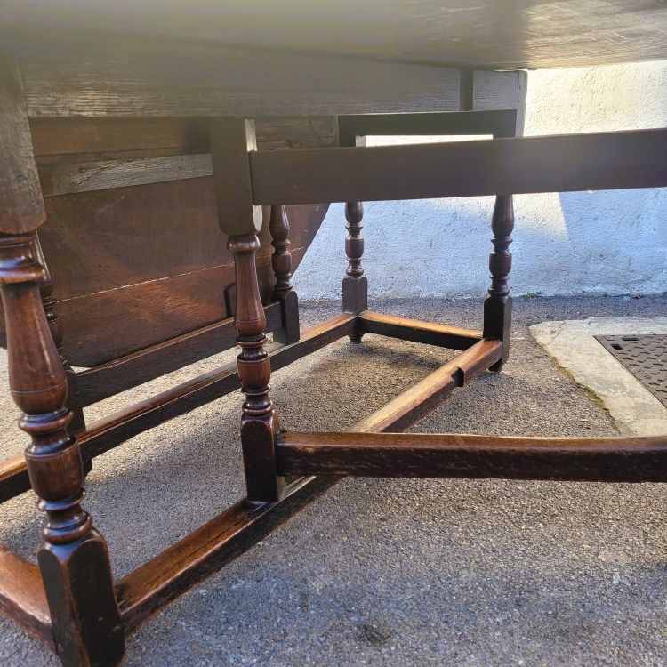 Klapptisch, 160 cm Durchmesser, Eiche, 17. Jahrhundert