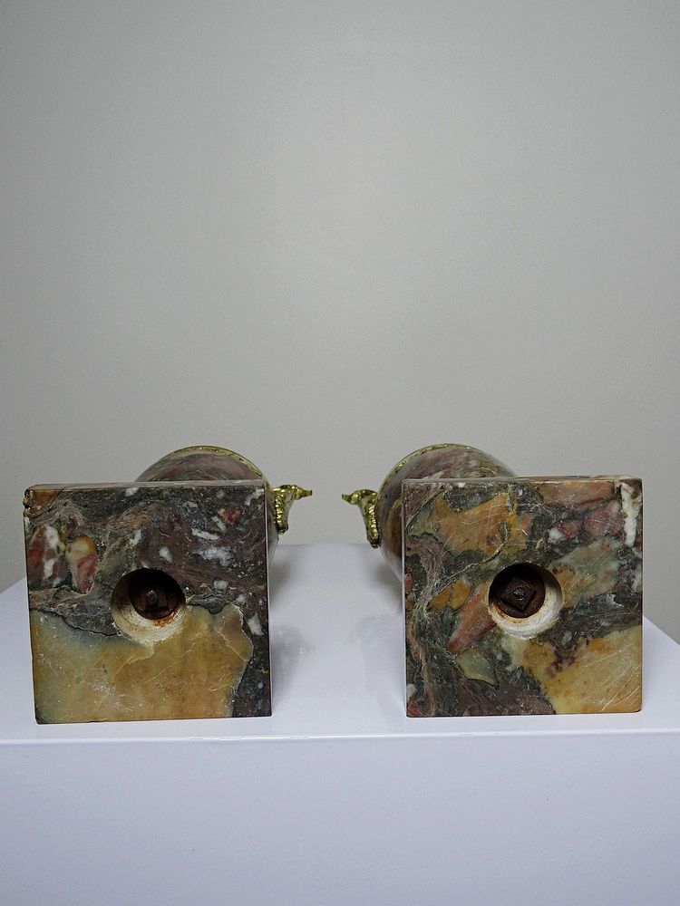 Coppia di cassolette in marmo breccia e bronzo dorato, Napoleone III XIX secolo