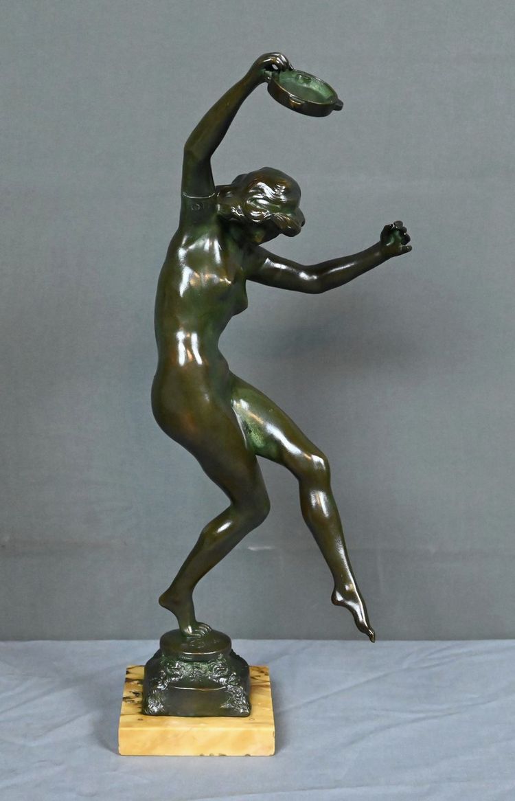 Bronze "The Dancer with the Tambourine" signed C. Binder – Early 20th century