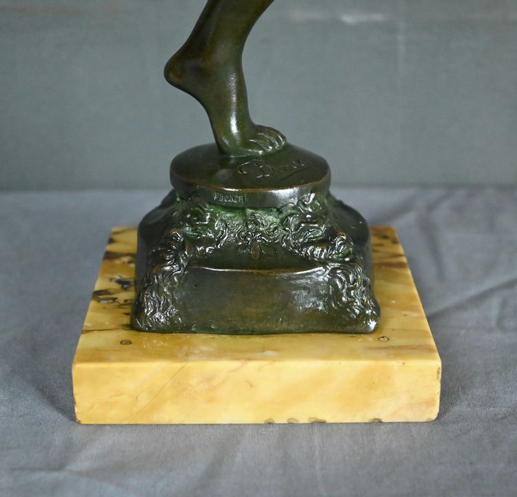 Bronze "The Dancer with the Tambourine" signed C. Binder – Early 20th century