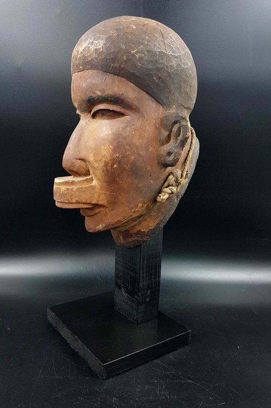 Lipiko" mask, Makonde, Tanzania