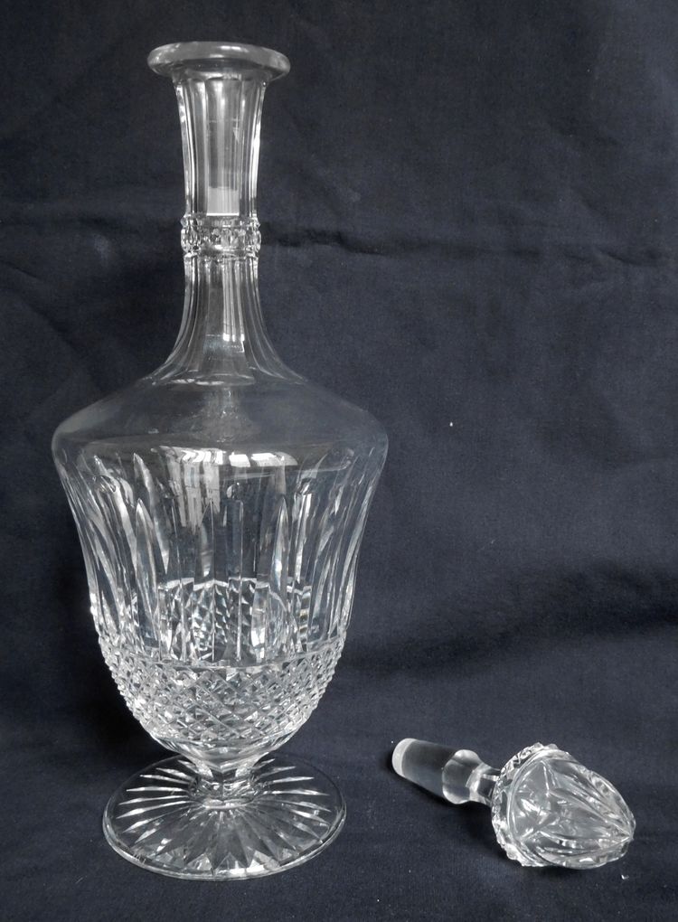 Large Saint Louis crystal wine decanter, Tommy model - 36cm