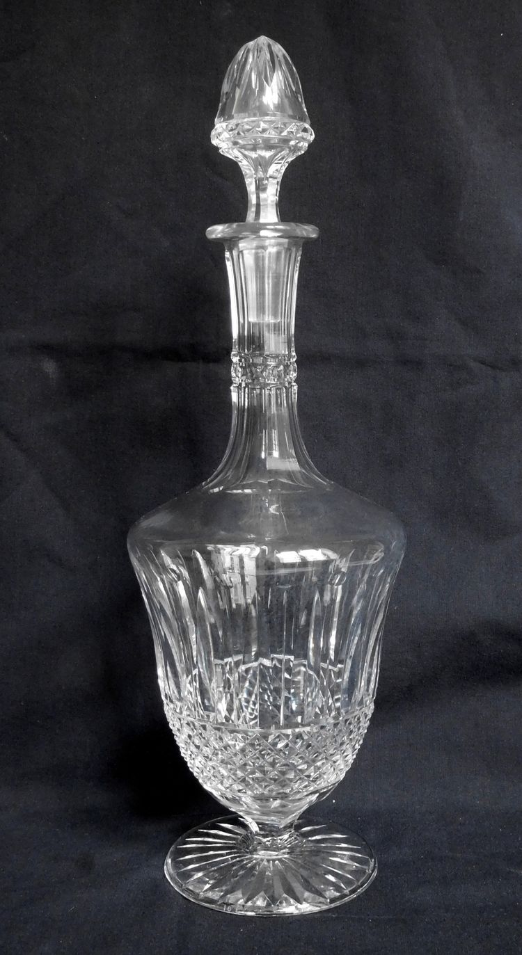 Large Saint Louis crystal wine decanter, Tommy model - 36cm