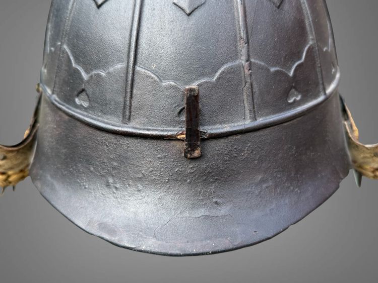 Kabuto d’un Samuraï du clan Shimazu - Période Edo (1603-1868). 