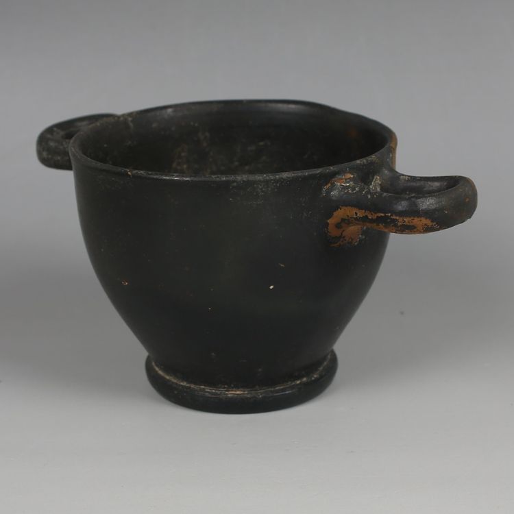 Black-Glaze Skyphos — Certificate of Authenticity