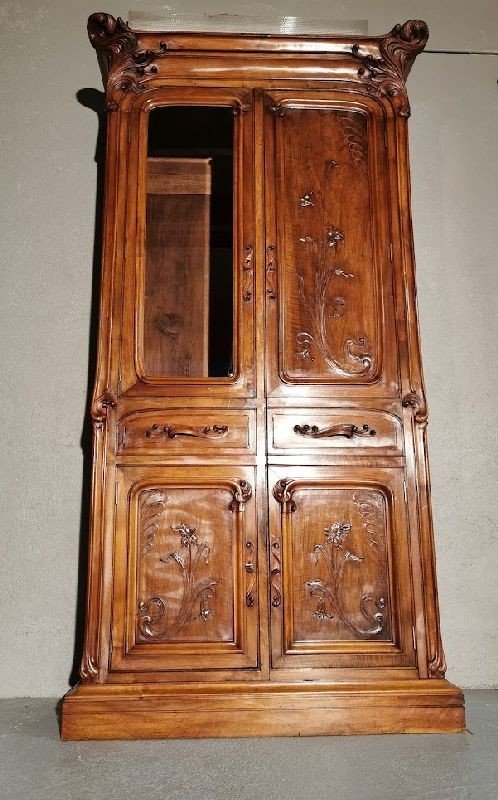 Eugène Gaillard Important Art Nouveau Library