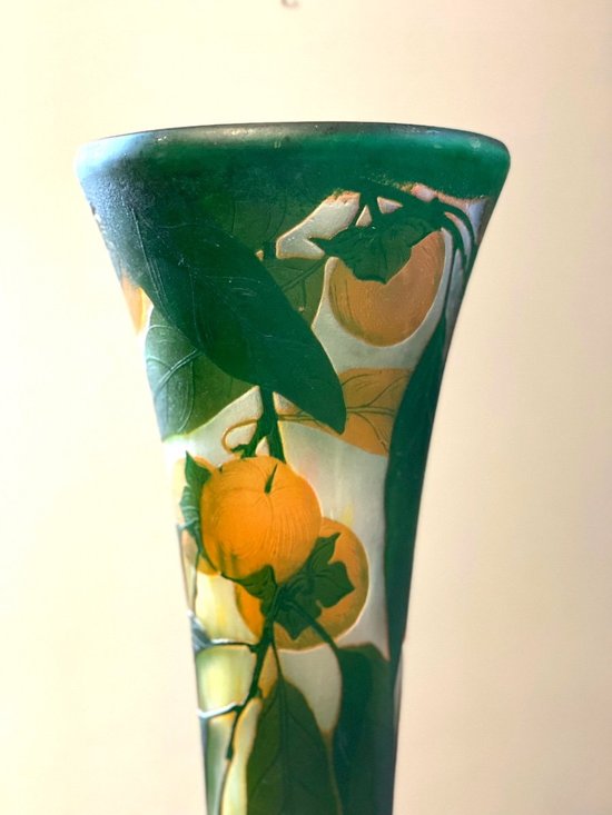 Daum Art Nouveau vase with khakis