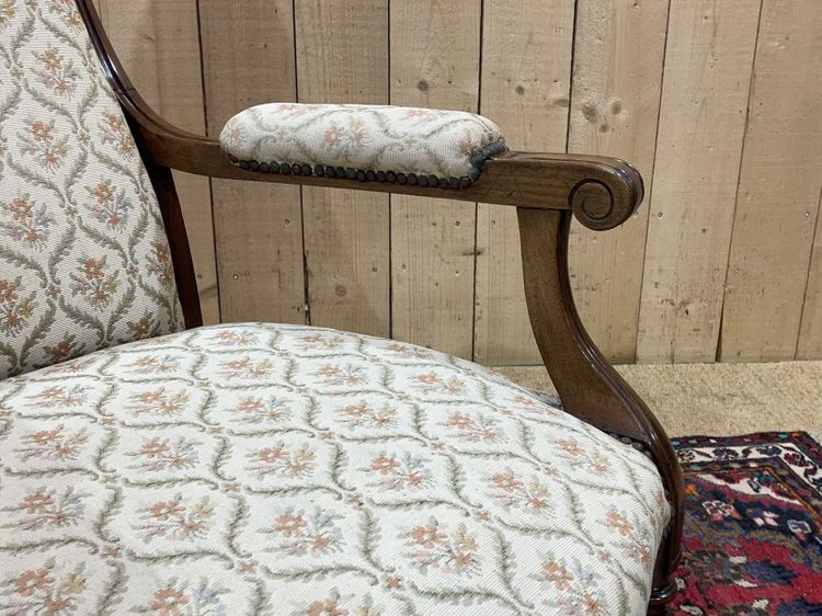 Fauteuil Voltaire XIXème en noyer