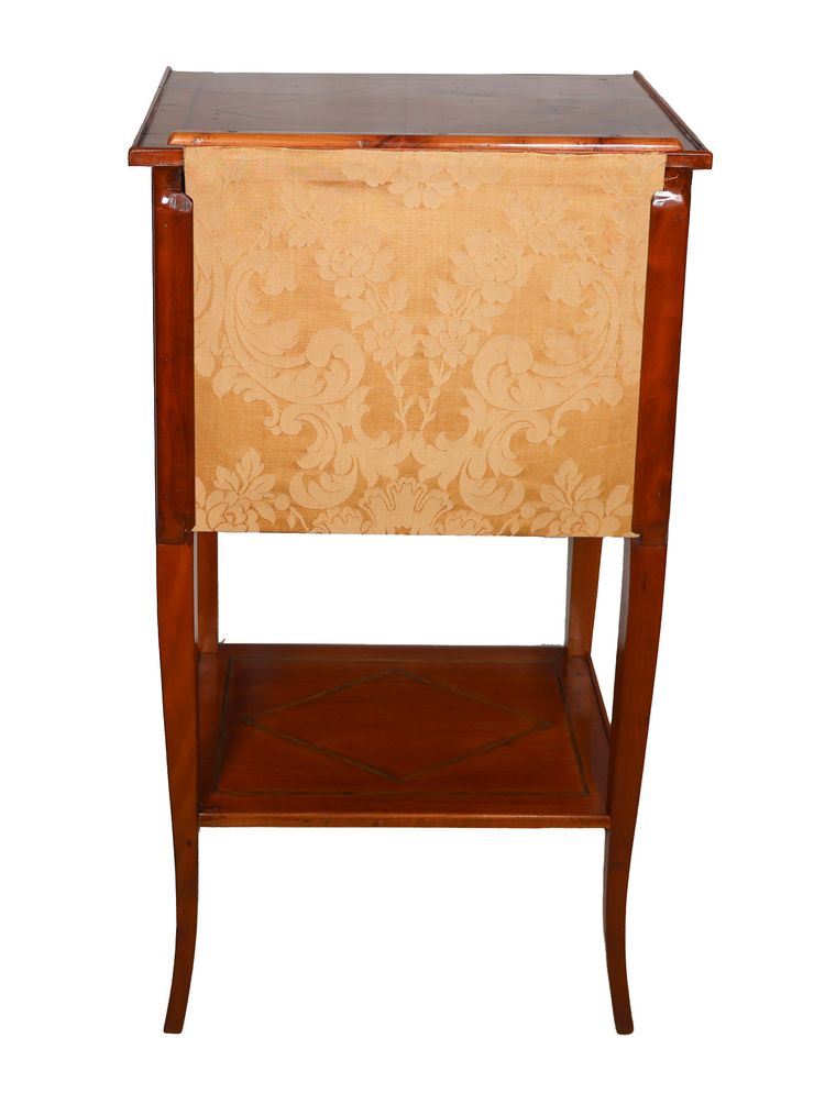 Chiffonniere con paravento, stile di transizione, inizio XIX secolo