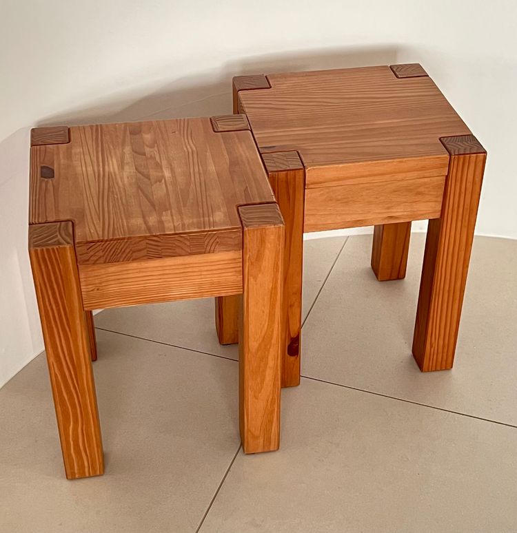 Paar brasilianische Hocker aus exotischem Holz