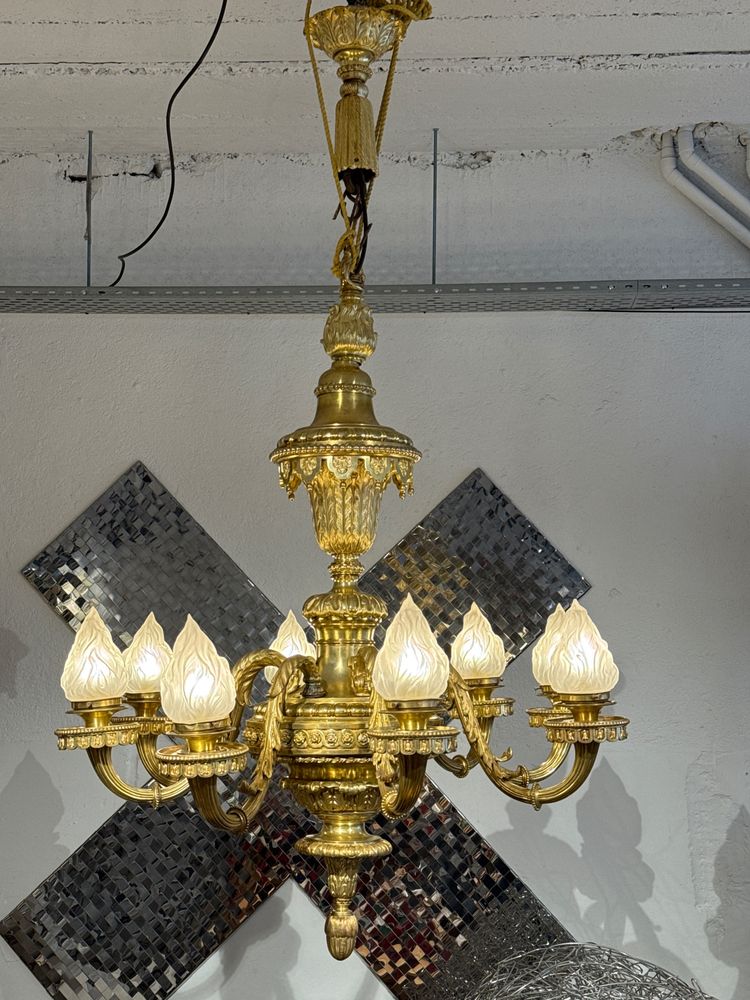 Monumental Lustre en bronze ciselé doré XIXe Époque Napoléon III Style Empire